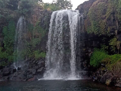 Varasgaon-Waterfall2